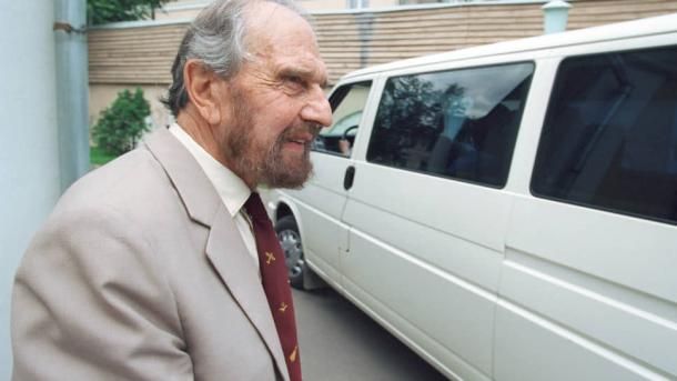 Общество: В России в 99 лет умер шпион, который бежал в СССР из Британии