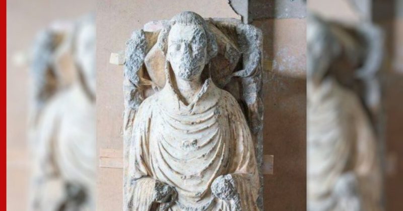 Общество: Самую старую статую священника случайно обнаружили в Великобритании