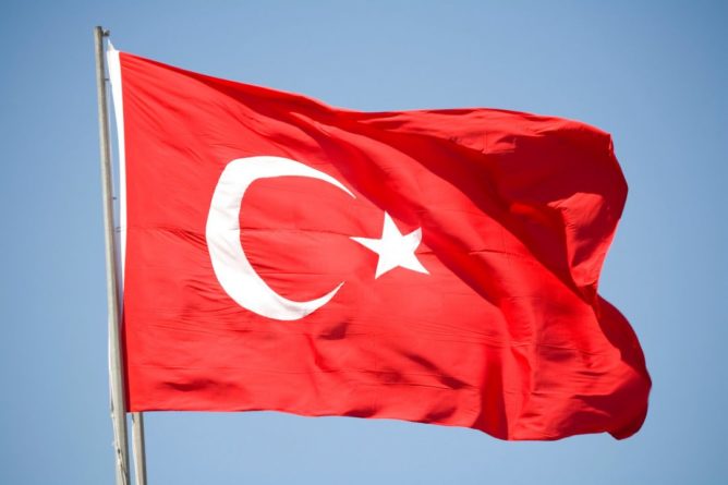 Общество: Британия подписала торговое соглашение с Турцией