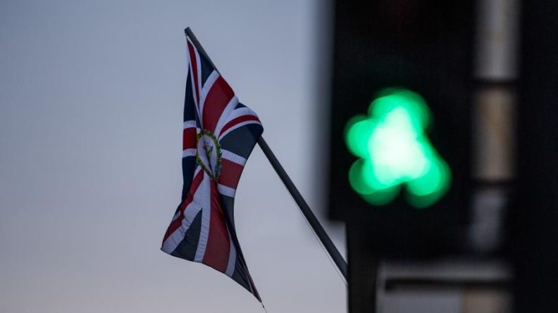 Лидеры ЕС и Британии подписали соглашение о сотрудничестве после Brexit 30122020 Общество: Лидеры ЕС и Британии подписали соглашение о сотрудничестве после Brexit