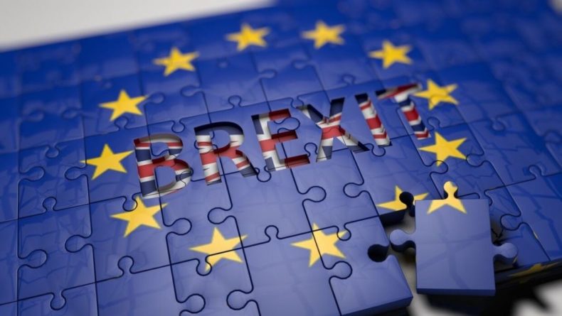 Общество: Евросоюз подписал сделку о сотрудничестве с Великобританией после Brexit