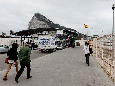 Общество: Испания и Великобритания достигли предварительного соглашения по Гибралтару