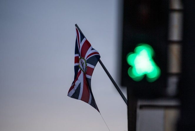 Британия смягчила санкции по Крыму 07012021 Общество: Британия смягчила санкции по Крыму