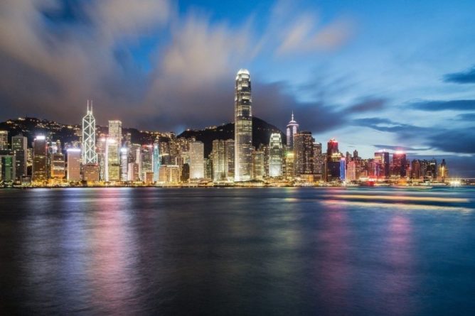 Общество: США, Австралия, Британия и Канада призвали КНР уважать права жителей Гонконга