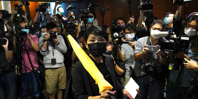 Общество: Австралия, Великобритания, Канада и США осудили массовые аресты в Гонконге