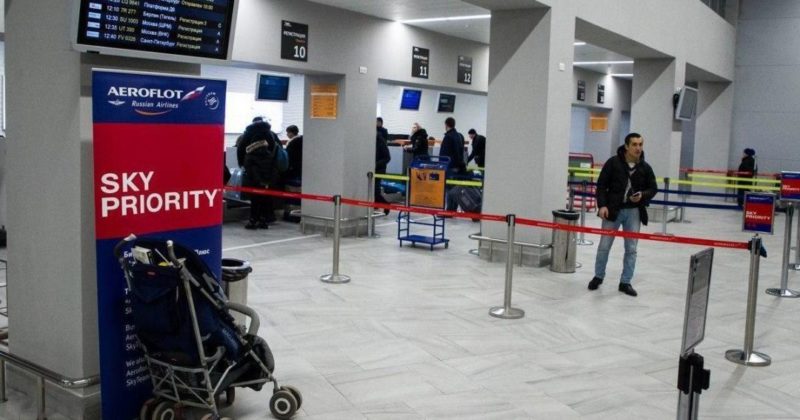 Общество: В России авиасообщение с Великобританией приостановили до 1 февраля