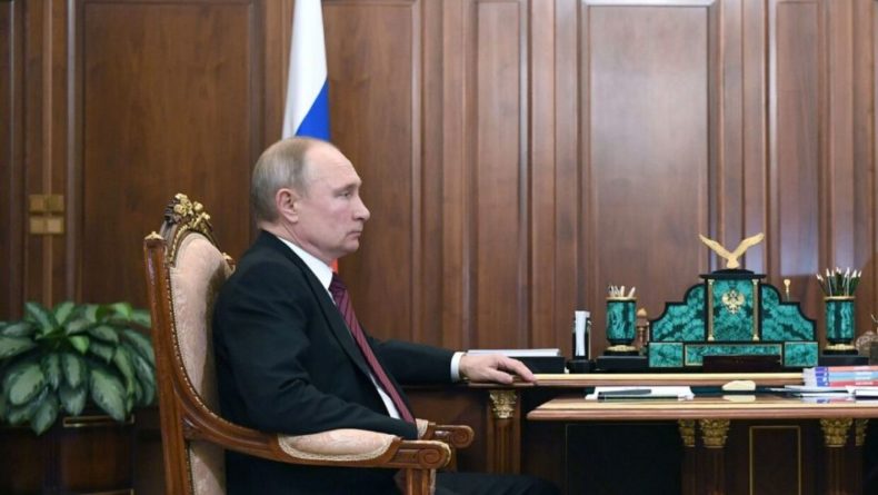 Общество: Путин обеспокоен ростом заболеваемости коронавирусом в Великобритании