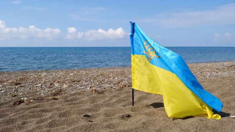 Общество: Британия пообещала профинансировать «реинтеграцию» Крыма и Донбасса в состав Украины