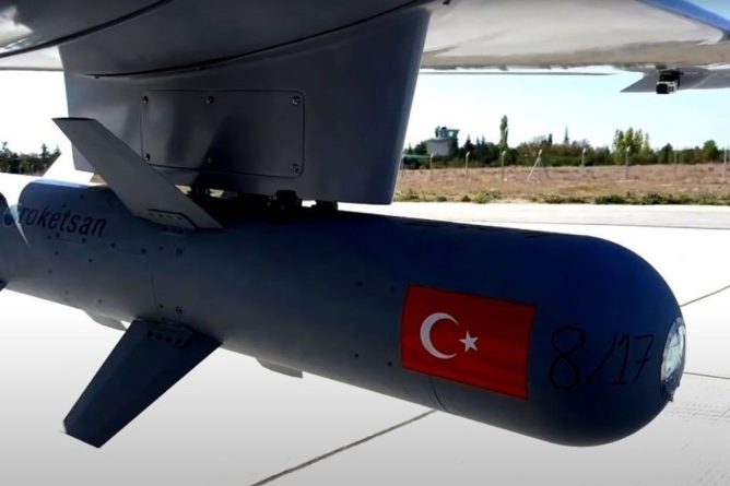Общество: Британия отказалась от поставок Турции комплектующих для ударных беспилотников