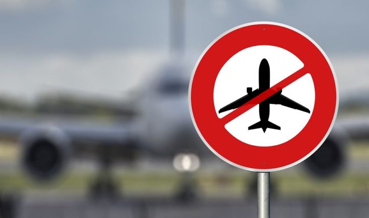 Общество: Великобритания прекращает авиасообщение с рядом стран