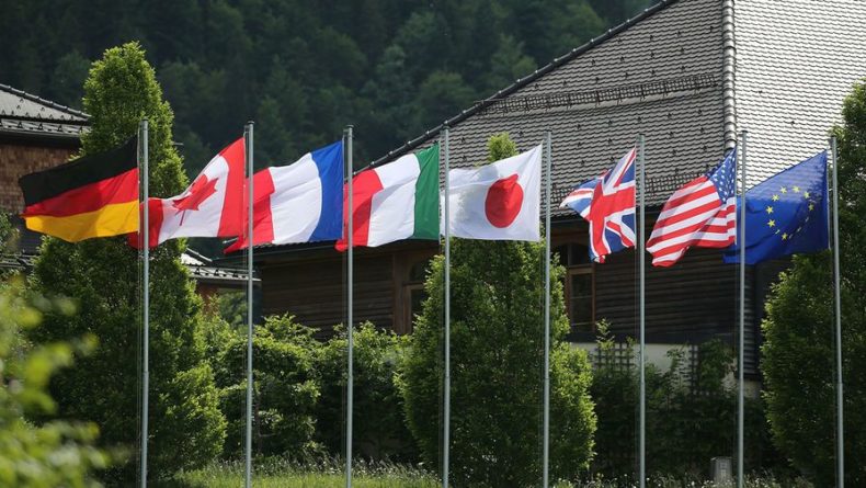 Общество: Саммит G7 пройдет летом в Британии