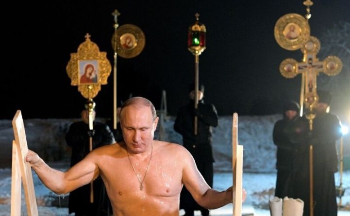 Общество: Британцы сравнили окунувшегося в прорубь Владимира Путина с Джеймсом Бондом