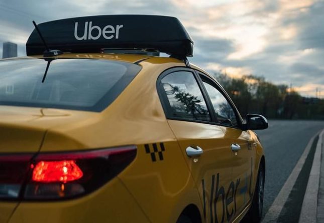 Общество: В Британии таксисты подадут в суд на Uber