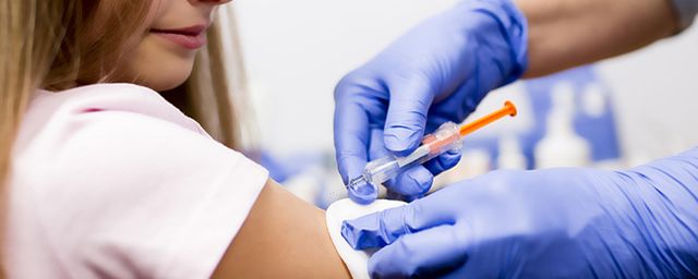 Общество: Евросоюз может заблокировать поставки вакцины от коронавируса в Великобританию