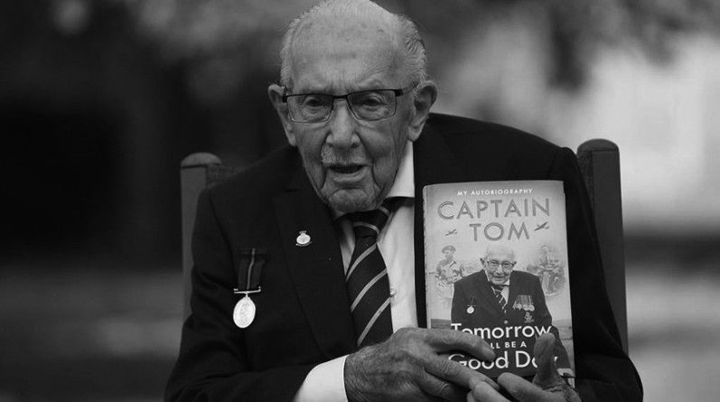 Общество: В Британии умер 100-летний ветеран, собравший для медиков около $45 млн