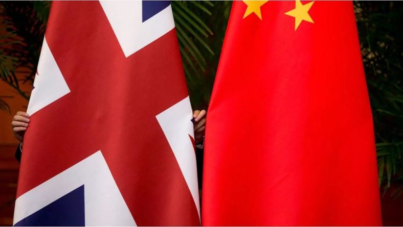 Общество: Великобритания вычислила троих китайских шпионов