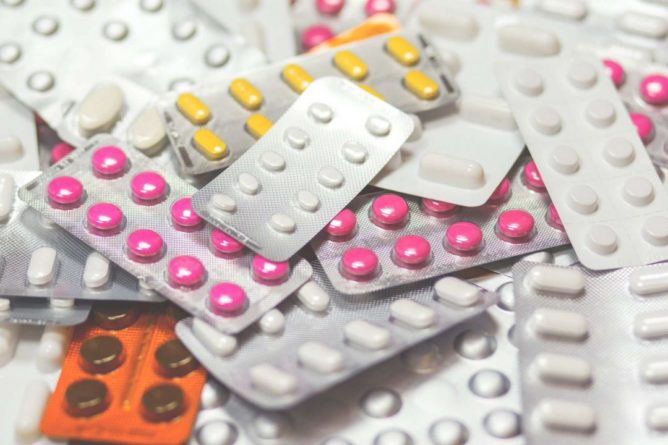 Общество: Учёные из Великобритании рассказали о четырёх побочных эффектах ибупрофена