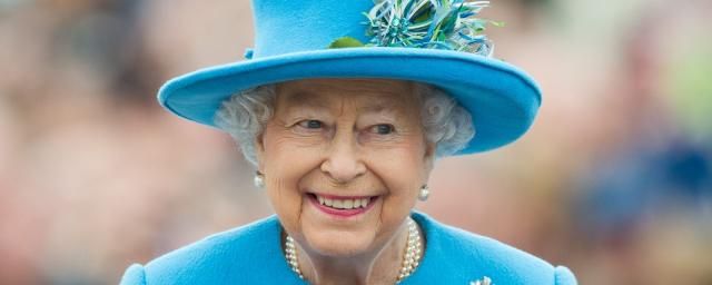 Общество: Елизавета II попросила граждан Великобритании привиться от COVID-19