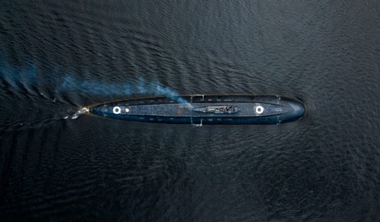 Общество: NI: устаревший корабль ВМС Британии устроил слежку за российской подлодкой в Ла-Манше