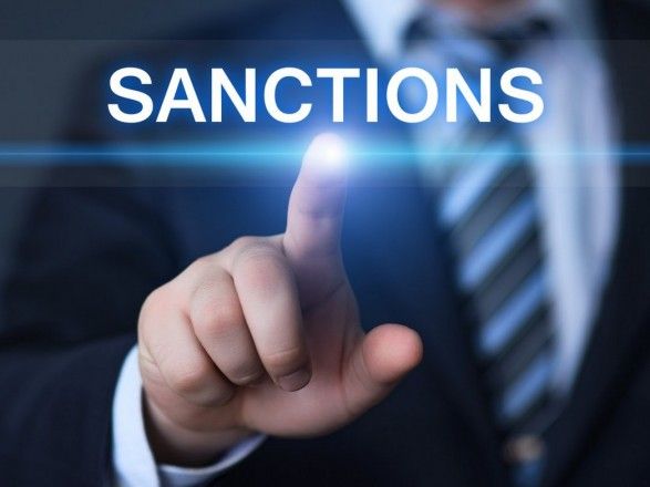 Общество: США и Великобритания обсуждают возможность новых санкций против РФ: под ударом олигархи