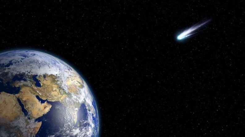 Общество: Жители Великобритании нашли осколки метеорита возрастом 4,5 млрд лет