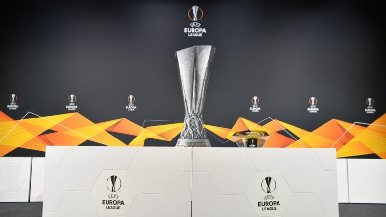 Общество: Манчестер Юнайтед или соперники украинцев: какие шансы у команд победить в Лиге Европы