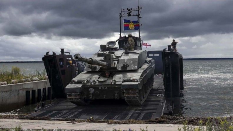 Общество: Великобритания потратит свыше 110 миллиардов долларов на модернизацию армии