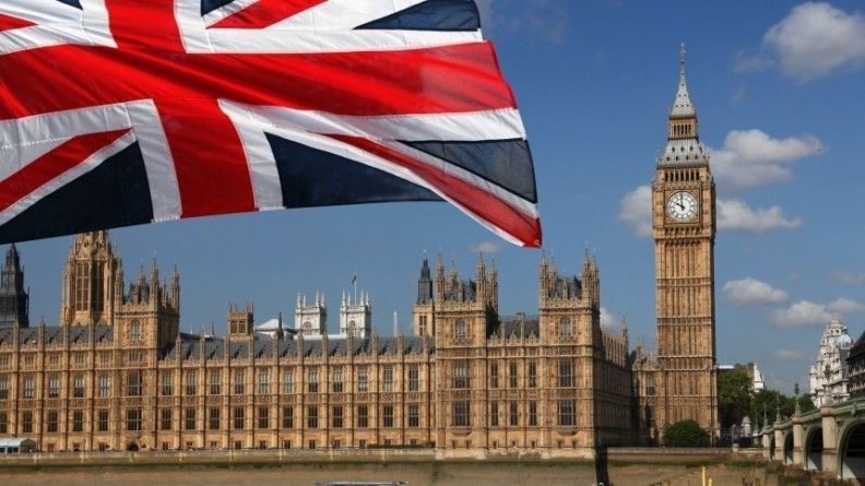 Общество: Великобритания планирует увеличить свой ядерный потенциал на 40%