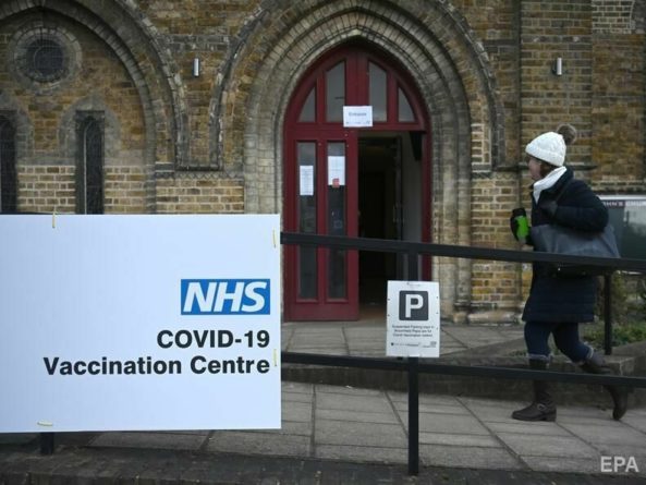 Общество: Более 660 тыс. доз за сутки. В Британии сделали рекордное количество прививок от коронавируса
