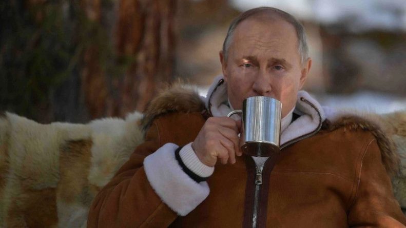 Общество: Британцы предложили Байдену провести отдых с Путиным в сибирской тайге