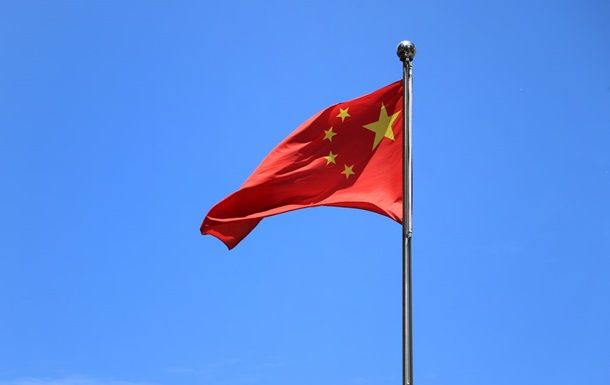 Общество: Китай ввел новые санкции в отношении Британии