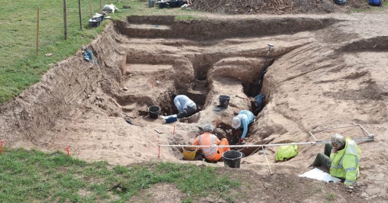 Общество: До того, как построили Стоунхендж: археологи нашли древнейшую солеварню в Британии