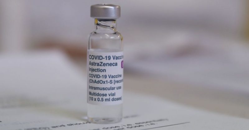 Общество: В Великобритании зафиксировали 30 случаев тромбоза после вакцинации AstraZeneca