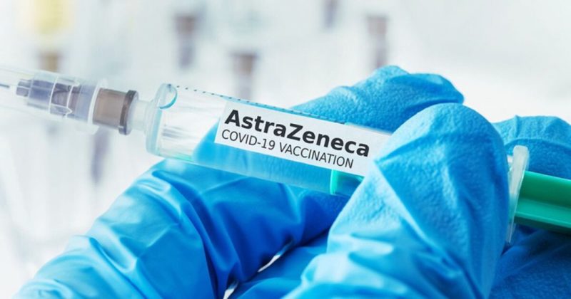 Общество: В Великобритании зафиксировали 30 случаев образования тромбов у привитых препаратом AstraZeneca