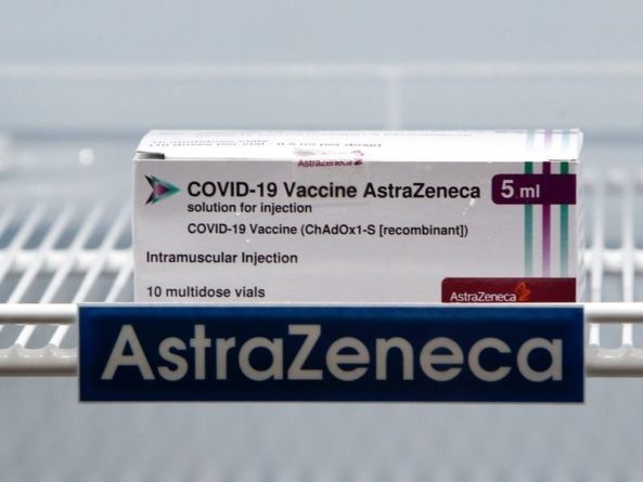 Общество: В Великобритании 30 случаев тромбоза на 18,1 млн прививок вакциной AstraZeneca