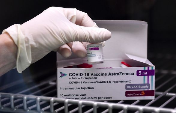 Общество: В Великобритании обнаружили 30 случаев тромбоза после 18 миллионов прививок AstraZeneca