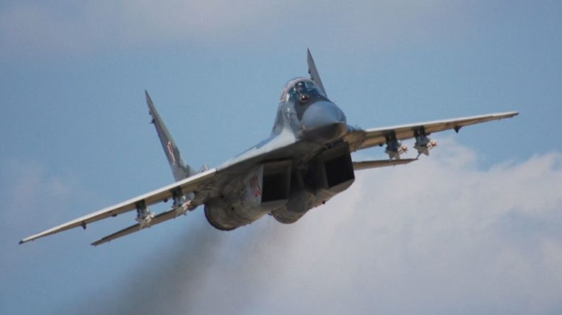 Общество: В Британии назвали "пантомимой для СМИ" заявление НАТО о перехвате самолетов ВКС РФ