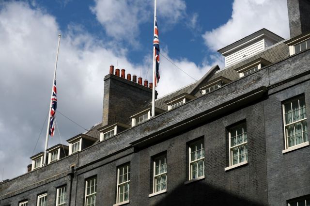 Общество: Траур по случаю смерти принца Филиппа начался в Великобритании