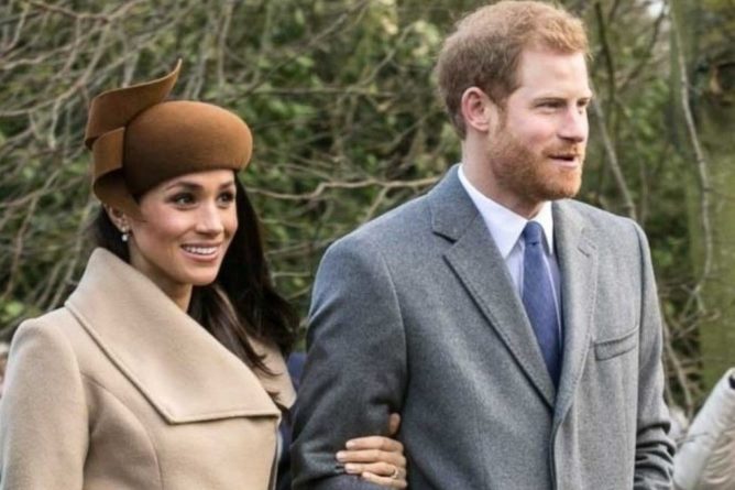 Общество: СМИ: принц Гарри летит в Лондон на похороны принца Филиппа