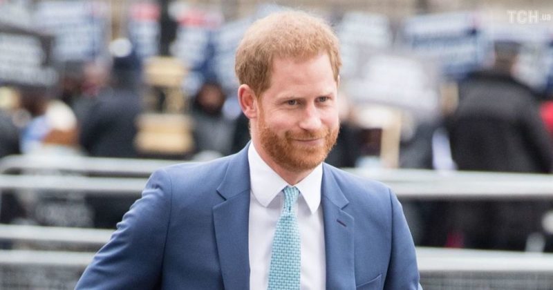 Общество: Смерть мужа Елизаветы II: принц Гарри вернулся в Британию - СМИ