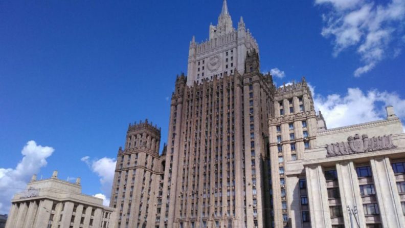 Общество: В МИД РФ прибыл посол Великобритании после визита российского дипломата в Форин-офис