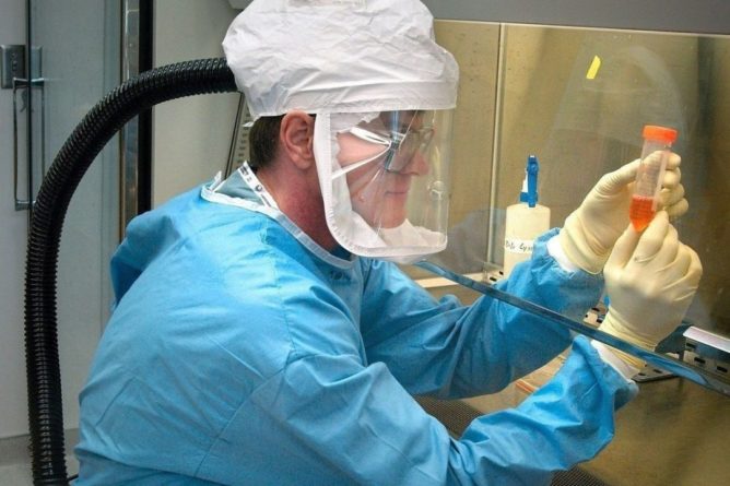 Общество: В Британии нашли новый штамм коронавируса менее восприимчивый к вакцинам