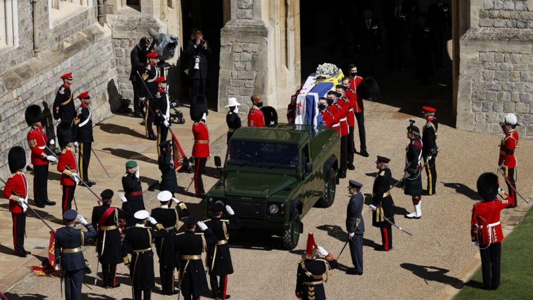 В Великобритании началась церемония похорон мужа королевы принца Филиппа