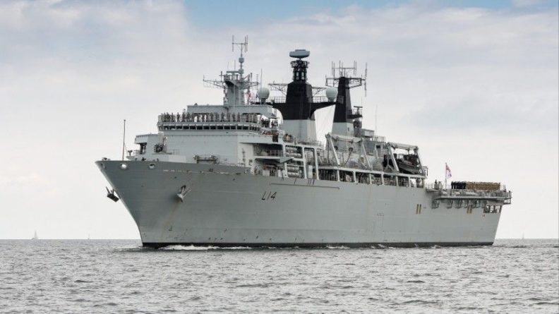 Общество: «Бряцание оружием»: зачем Британия грозит отправить корабли в Черное море