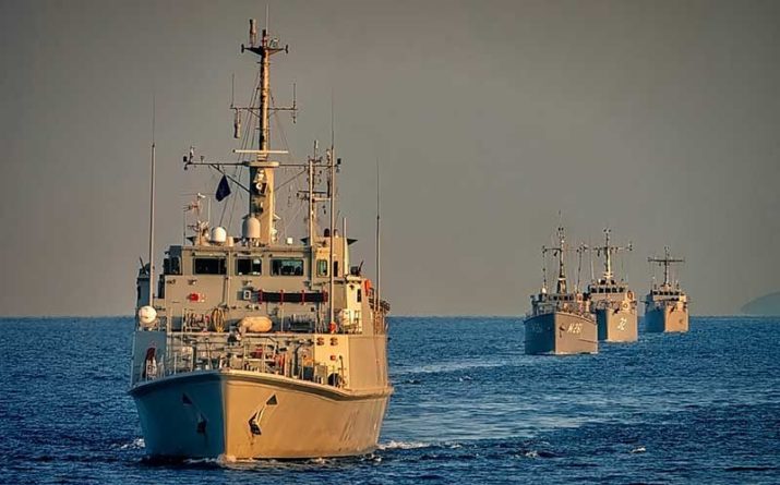 Общество: Великобритания направит в Черное море корабли Королевского флота