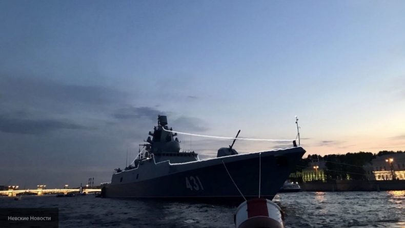 Общество: Британцы увидели признаки паники в реакции своего флота на маневры ВМФ РФ в Ла-Манше