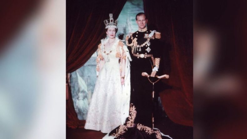 Общество: Стало известно, почему королева Великобритании и ее муж разъехались в 2017 году