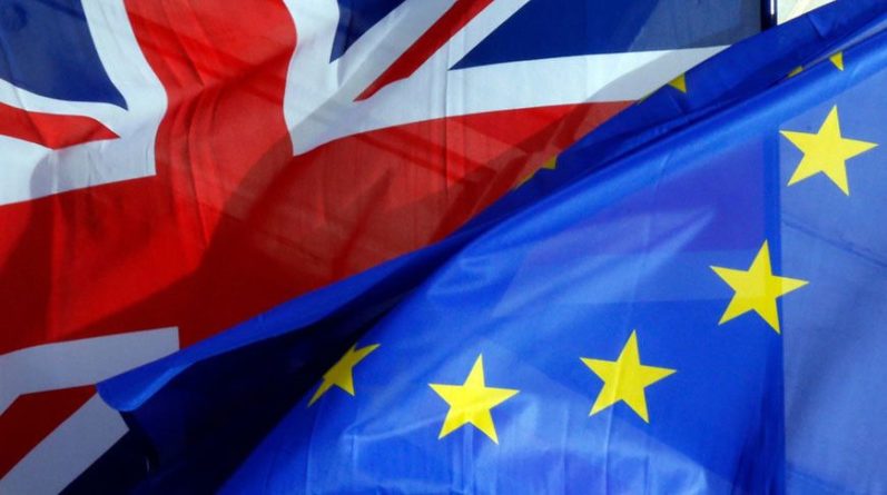 Общество: Европарламент одобрил соглашение о торговле и сотрудничестве между ЕС и Великобританией