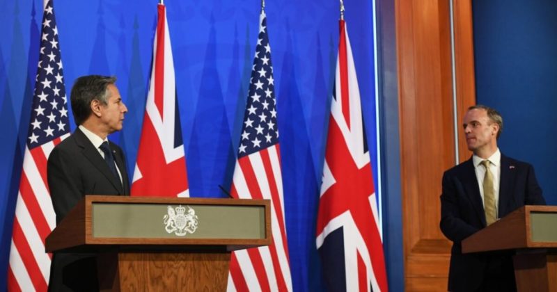 США и Великобритания сделали совместное заявление по противодействию агрессии России 04052021 Общество: США и Великобритания сделали совместное заявление по противодействию агрессии России