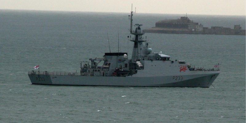 Общество: Британия направила два патрульных корабля к острову Джерси после угроз Франции о блокаде